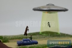 abduction-diorama-50