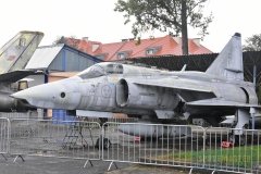 AJ-37-VIGGEN-01