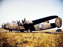 b-24-pict1674