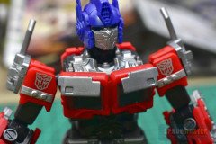 Blokees-Transformers-Optimus-Prime-088