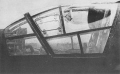 Do335-Cockpit-1
