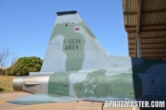f-5em_05