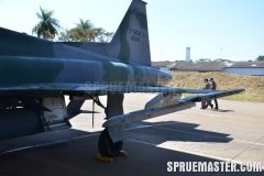 f-5em_23