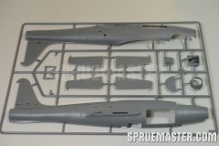f-84e-thunderjet_002
