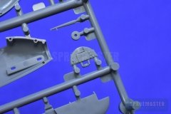 Hawker-Hurricane-Arma-Hobby-034