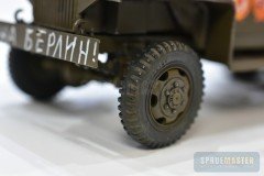 BM-13-16N-Katyusha-017