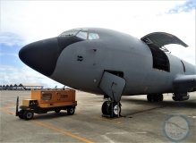 KC-135-002