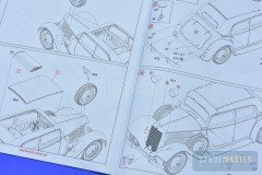 Mercedes-W142-Saloon-042