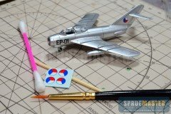 MIG-17  064