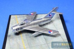 MIG-17 Finished  010