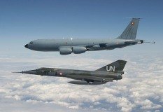 BZ AVEC C135 EN VOL UN