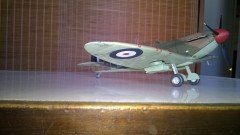 Spit_Airfix-003