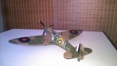 Spit_Airfix-005