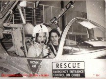Pirassununga,anos 60,Delfino e Albino no Jato T-37C de treinamento. (Small)