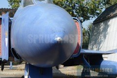 F-4J- 08