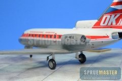 yak-40-017